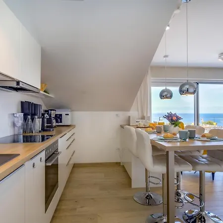 Penthouse Design & Direkt Am Mit Unverbautem Blick Ueber Adria (adults Only) Appartement Mali Lošinj